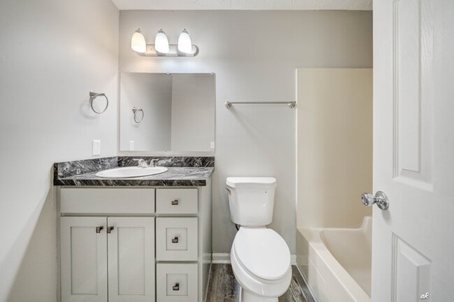 Building Photo - 3712 Burnham Way