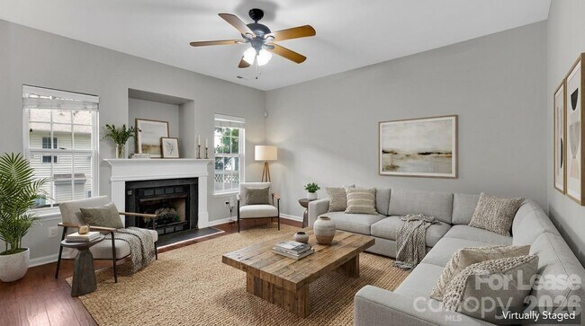 Building Photo - 11054 Dixie Hills Dr