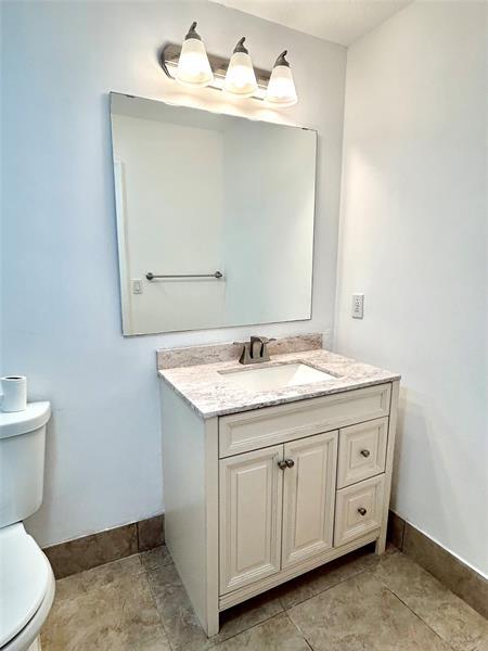 Building Photo - 6020 Verde Trail S