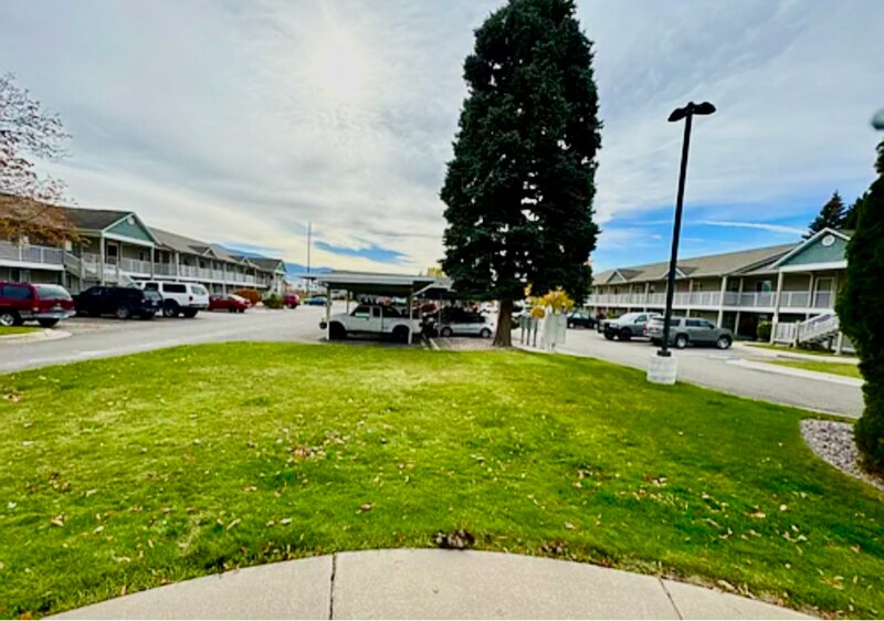 Building Photo - 1821 Wyoming St