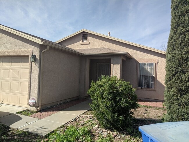 Building Photo - Midvale Rental