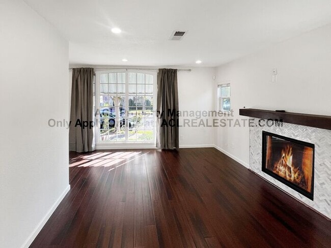 Building Photo - 184 Garcia Ave