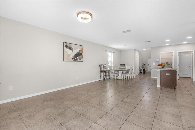 Building Photo - 5149 White Chicory Dr
