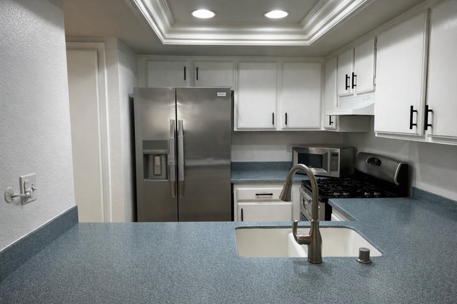 Building Photo - 3597 W Greentree Cir