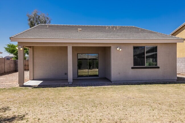 Building Photo - 1868 W Wrangler Way