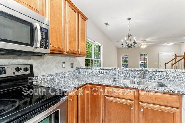 Building Photo - 106 Walden Ridge Way