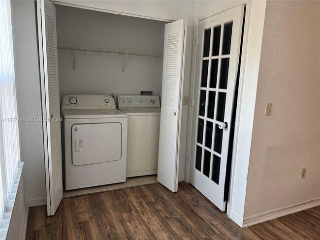 Building Photo - 1401 Village Blvd