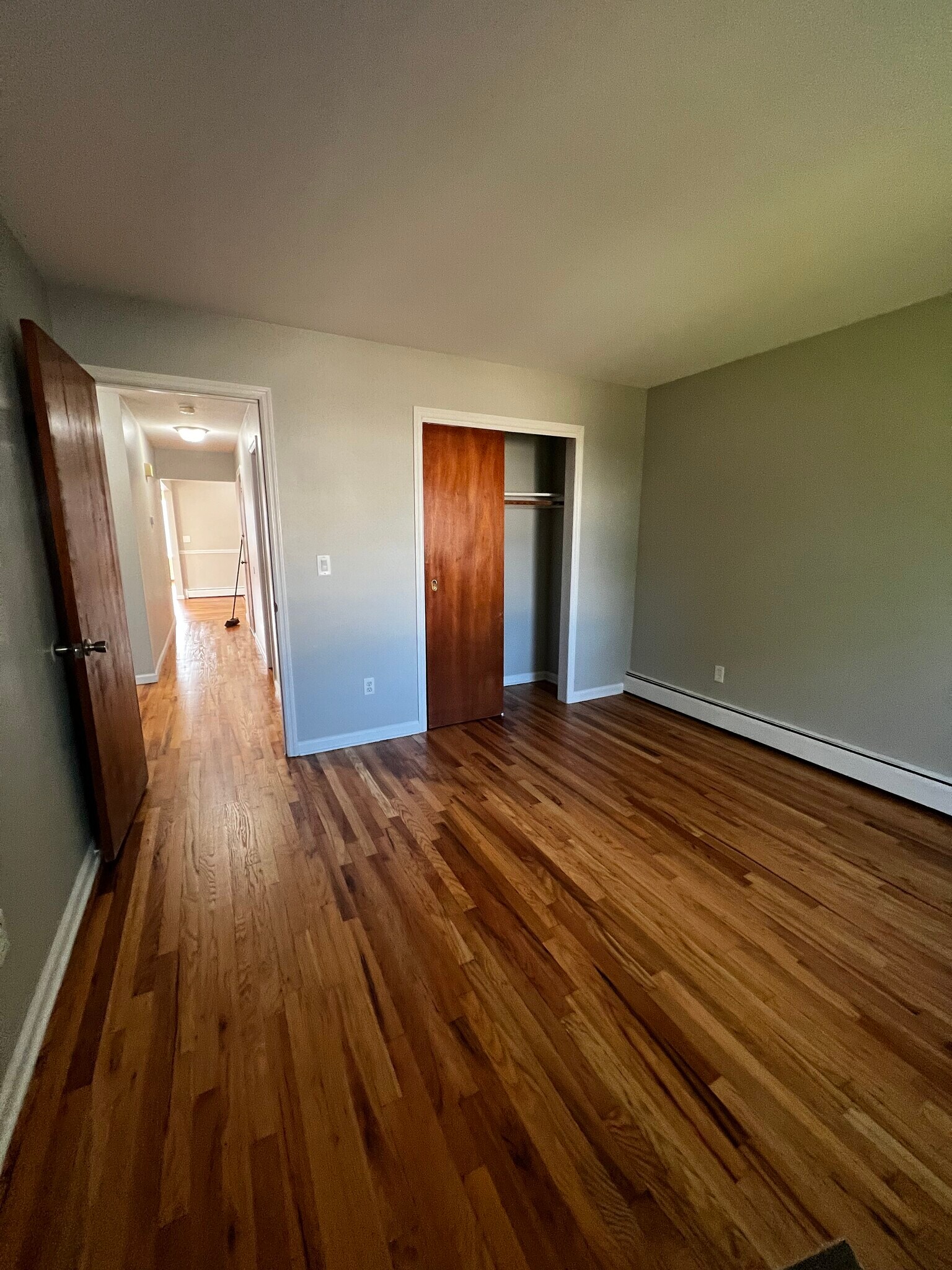 Building Photo - 52 Frederick St