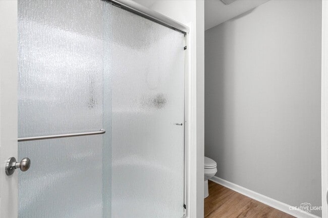 Building Photo - 1260 Oak Grove Ct