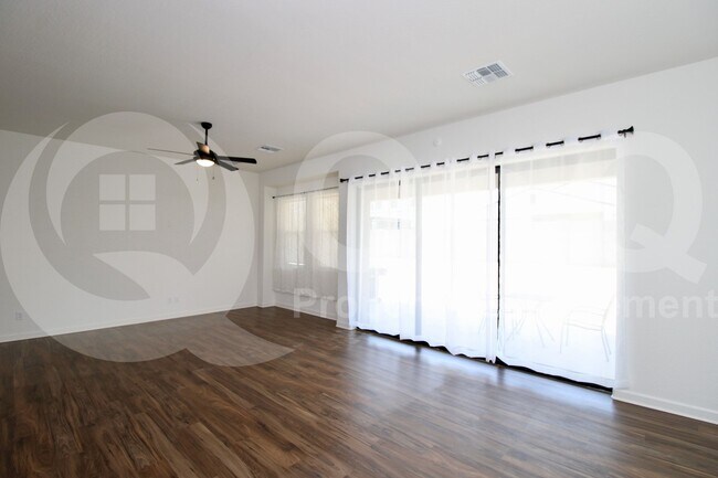 Building Photo - 3893 W Brass Ln