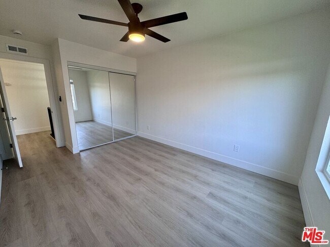 Building Photo - 2863 Carmar Way