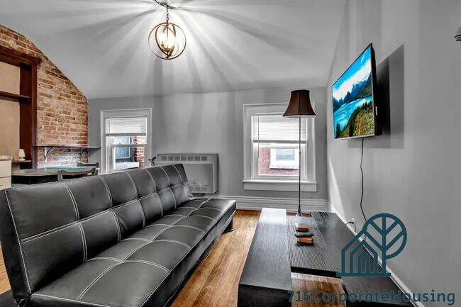 Building Photo - Furnished 1-Bedroom Upper Apartment on Prospect Ave