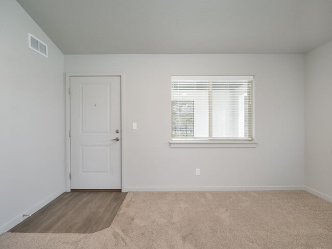 Building Photo - 1141 E 1320 S