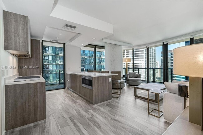 Building Photo - 801 S Miami Ave