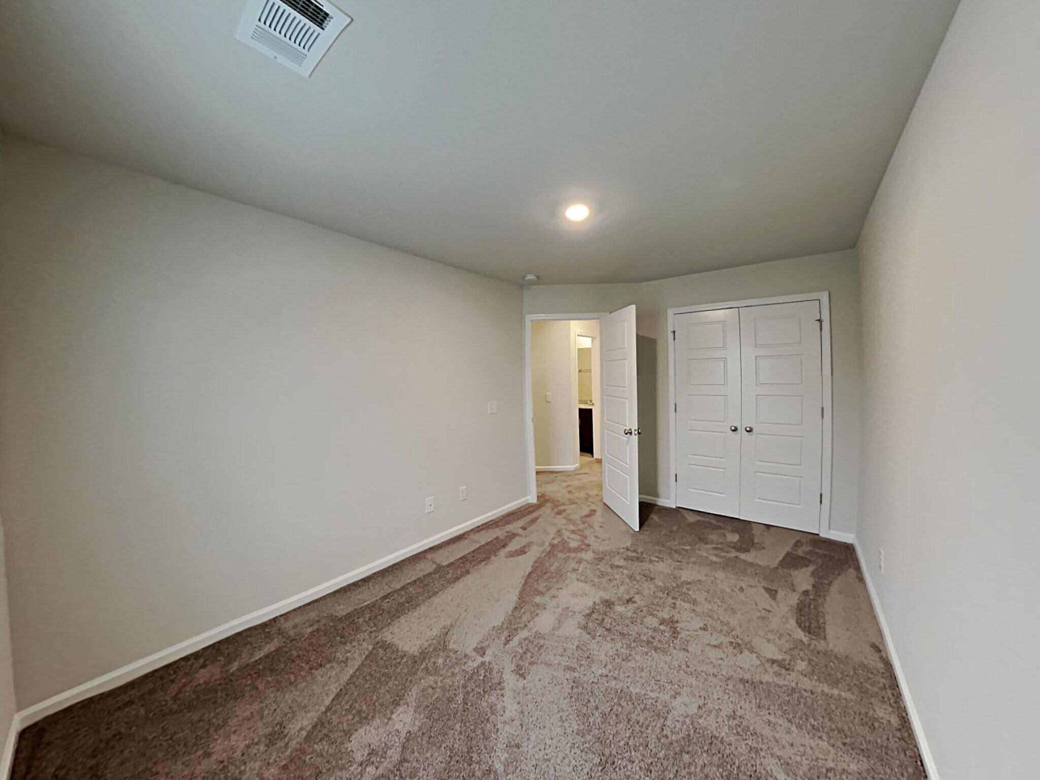 Building Photo - 10 Cardinal Ct