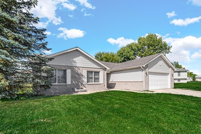 Building Photo - 2848 W 64th Ct