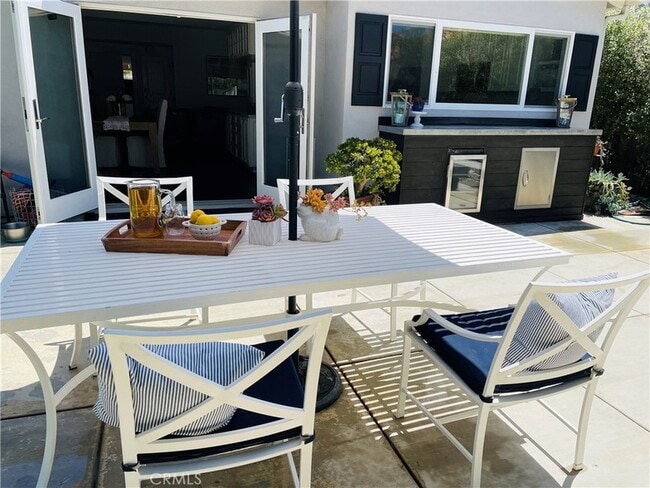 Building Photo - 21901 Summer Cir