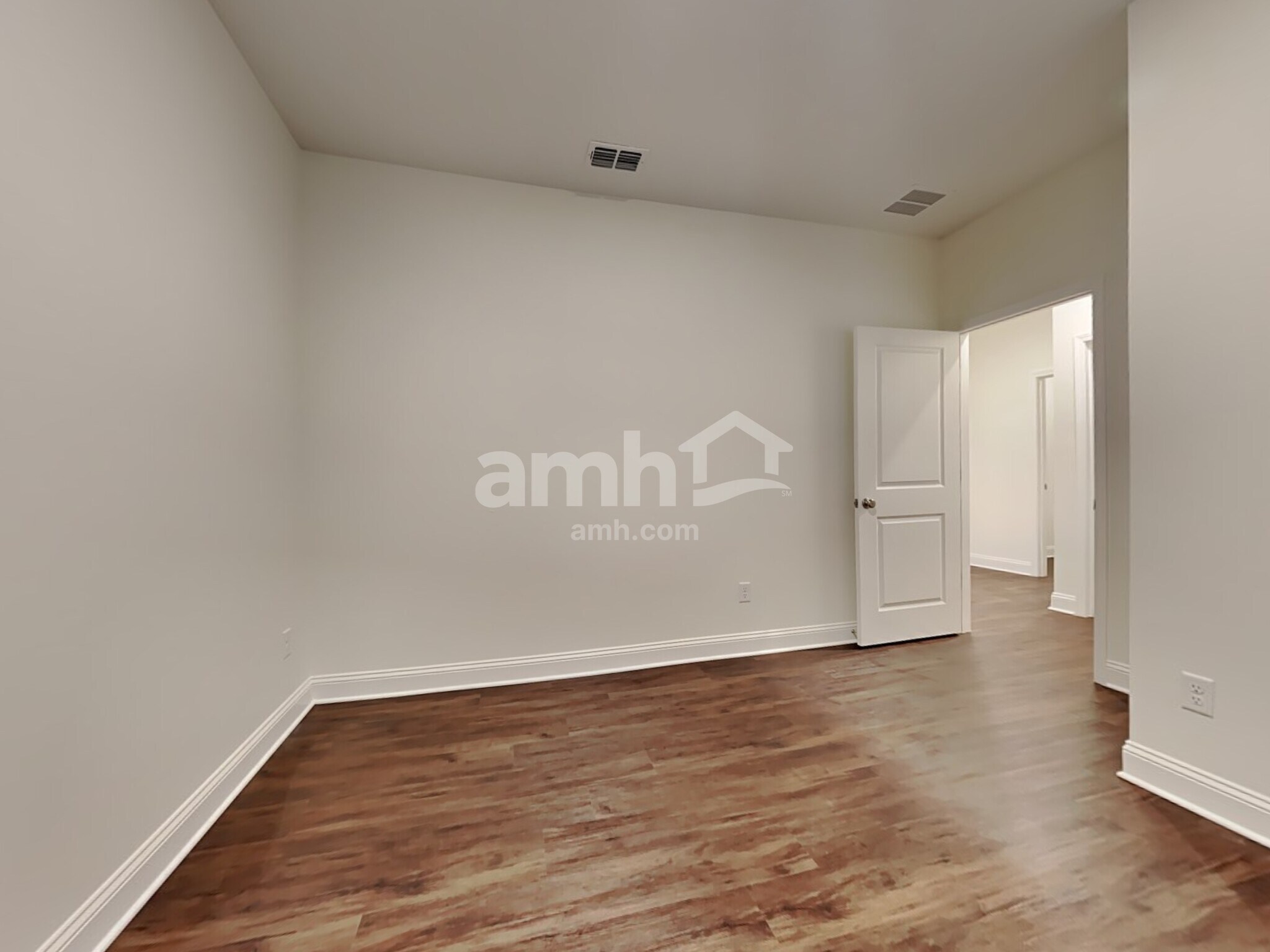 Building Photo - 579 Onate Cir