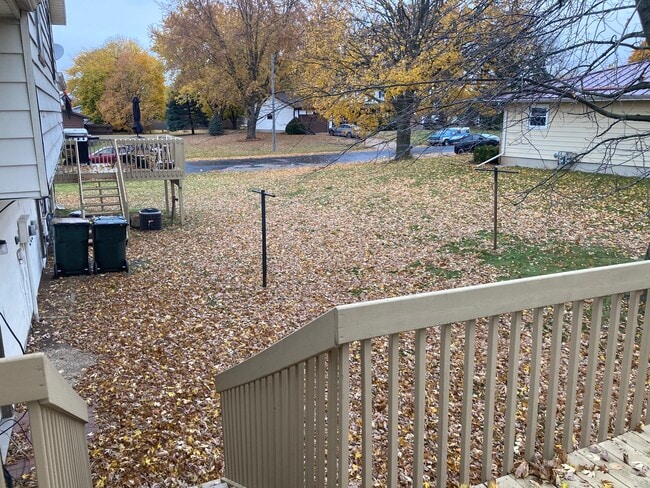 Building Photo - 431 N Thompson Rd