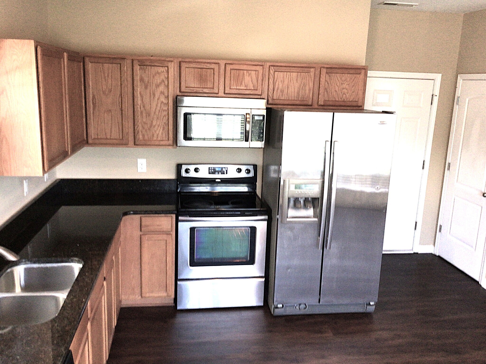 Building Photo - 922 Wolfpack Way