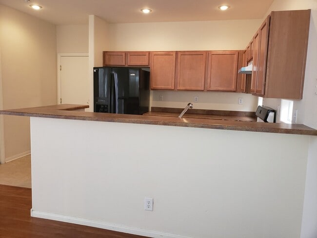 Building Photo - 8904 Nautilus Vista Ct