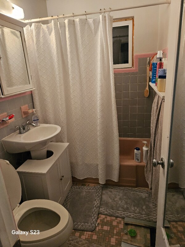 Building Photo - 56 Margaret Rd