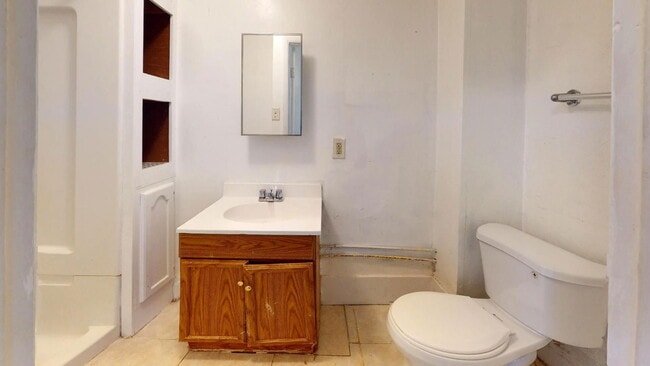 Building Photo - 26 W Hollister St