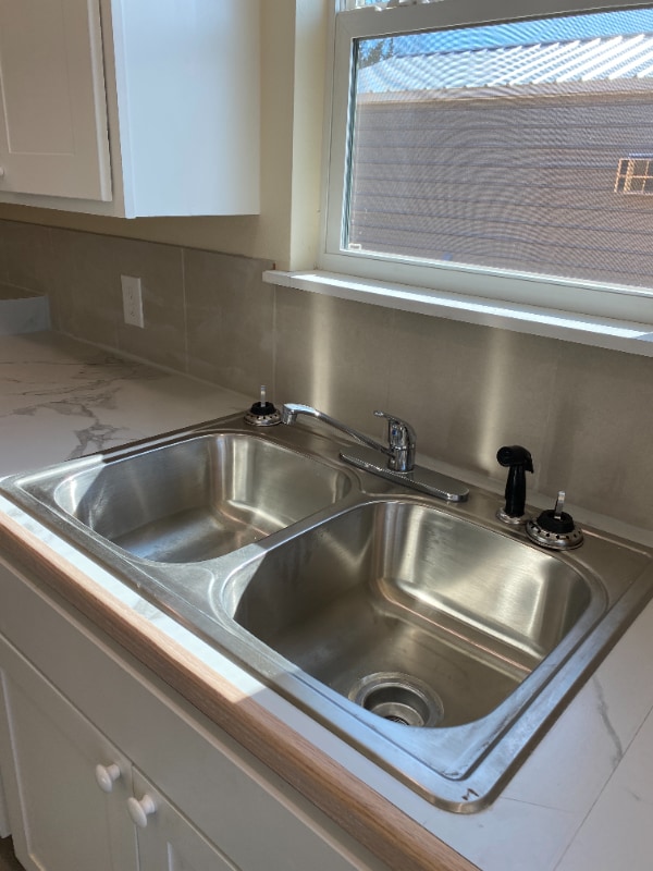 Building Photo - 241 Private Rd