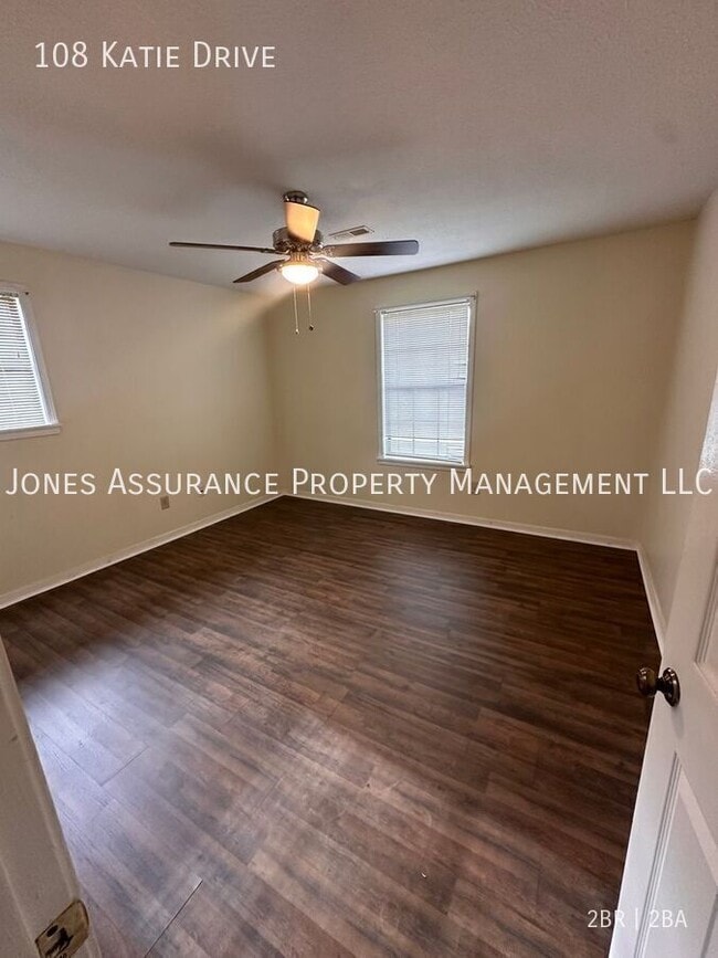 Building Photo - 108 Katie Dr