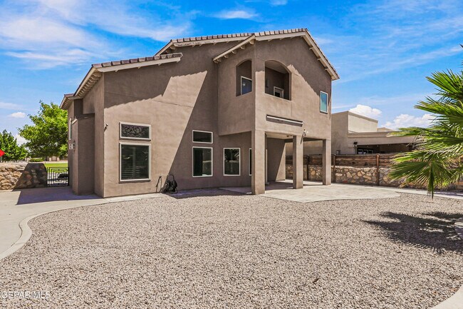 Building Photo - 12744 Midland Ct