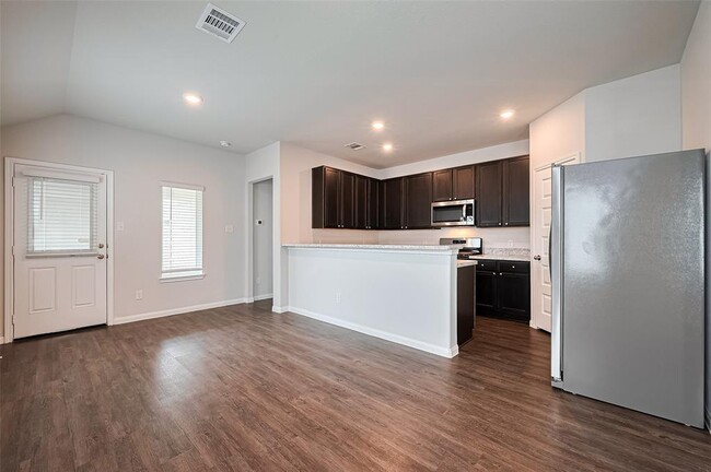 Building Photo - 22548 Cormorant Ct