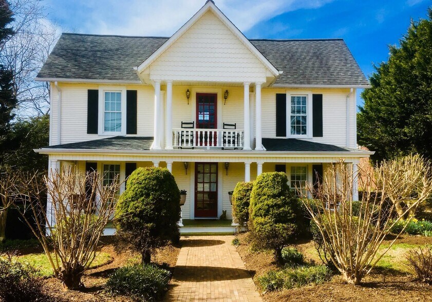 Building Photo - 49 Duke St