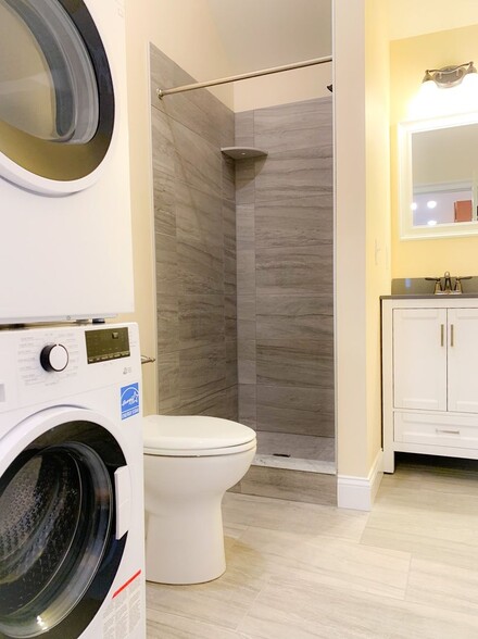 Building Photo - 74-76 North Street