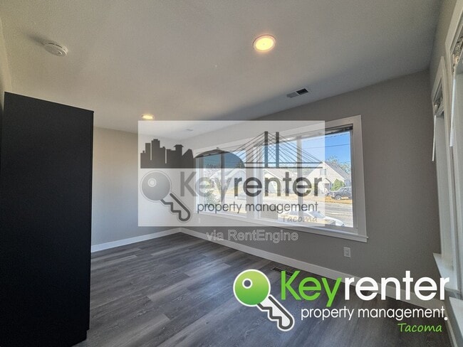 Building Photo - 1520 S 56th St