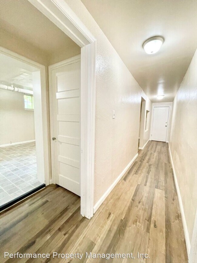 Building Photo - 1 br, 1 bath House - 1105 York St. #9