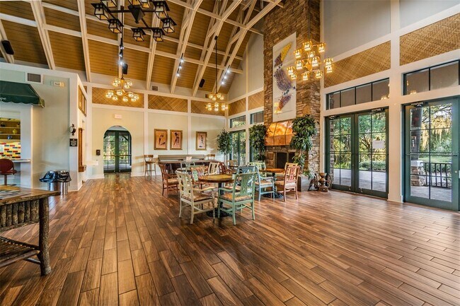 Building Photo - 7803 Blue Spring Dr