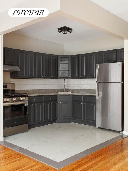 Building Photo - 315 E 163rd St