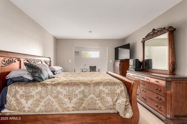 Building Photo - 3407 N Pleasant Dr