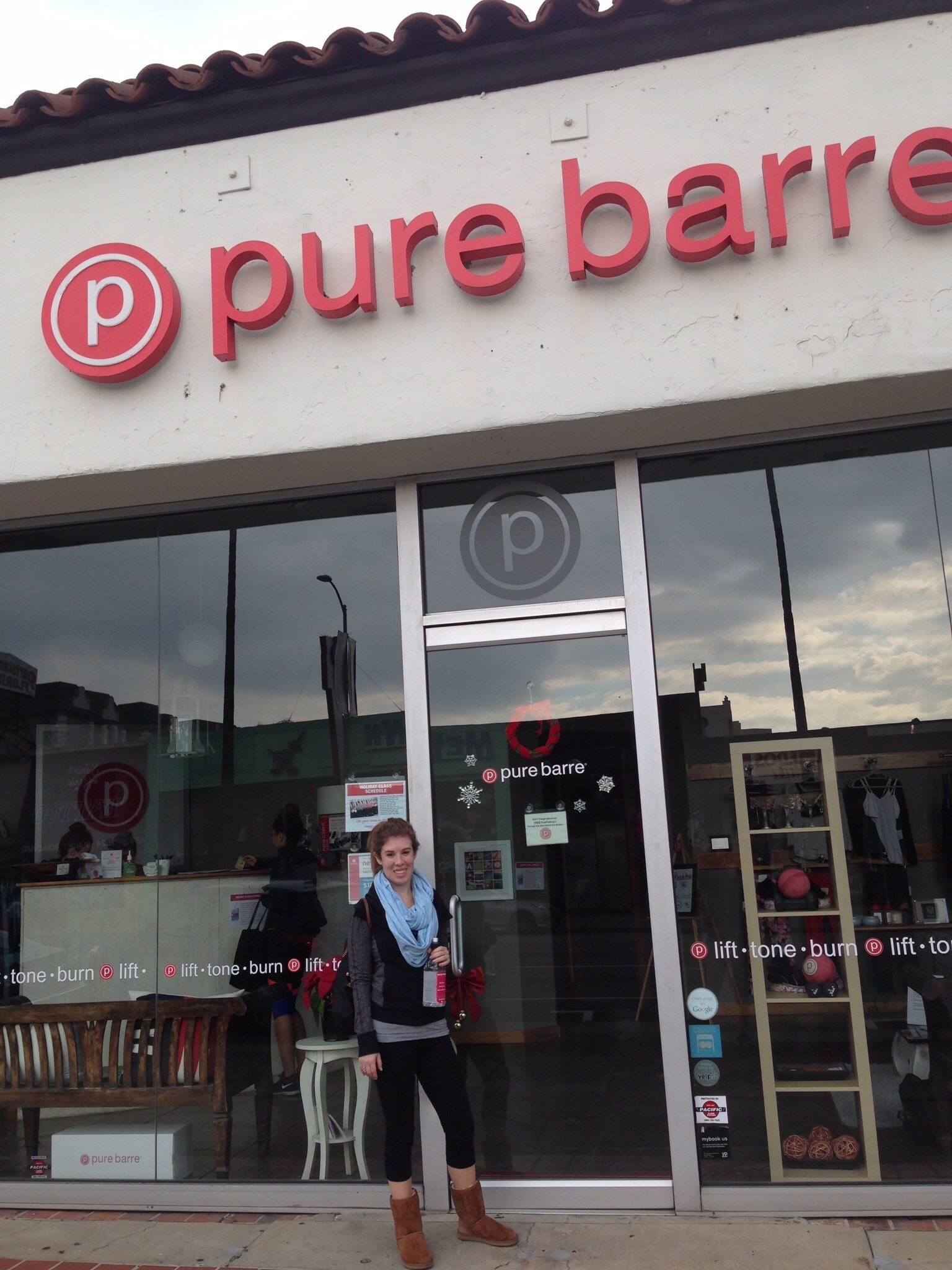 Pure Barre - 11970 Montana Ave