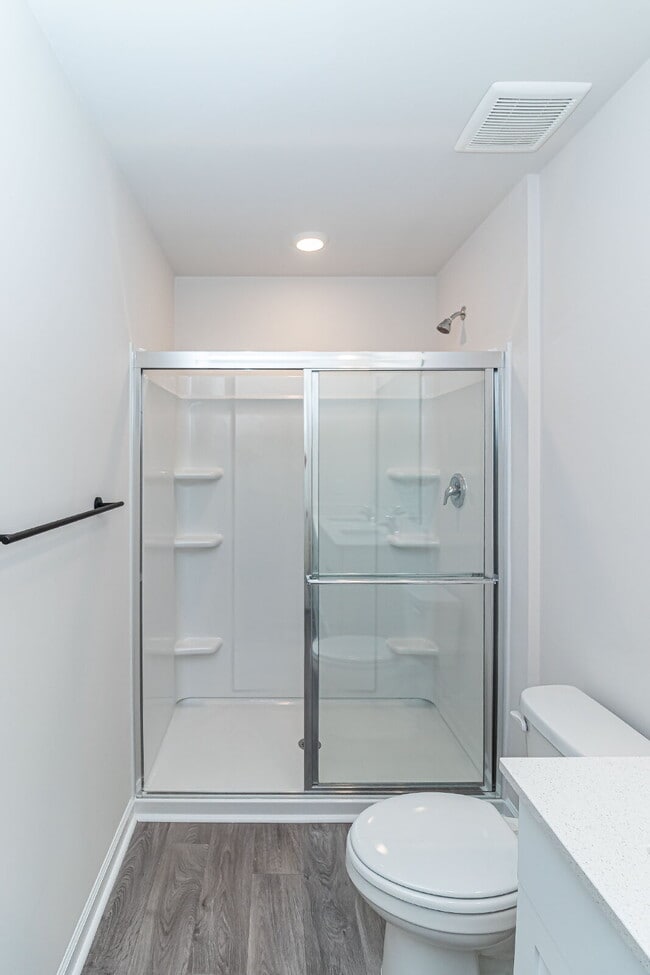 Building Photo - Modern 3 BR | 2.5 BA Townhome in Goldsboro *Newly Developed Seymour Village*
