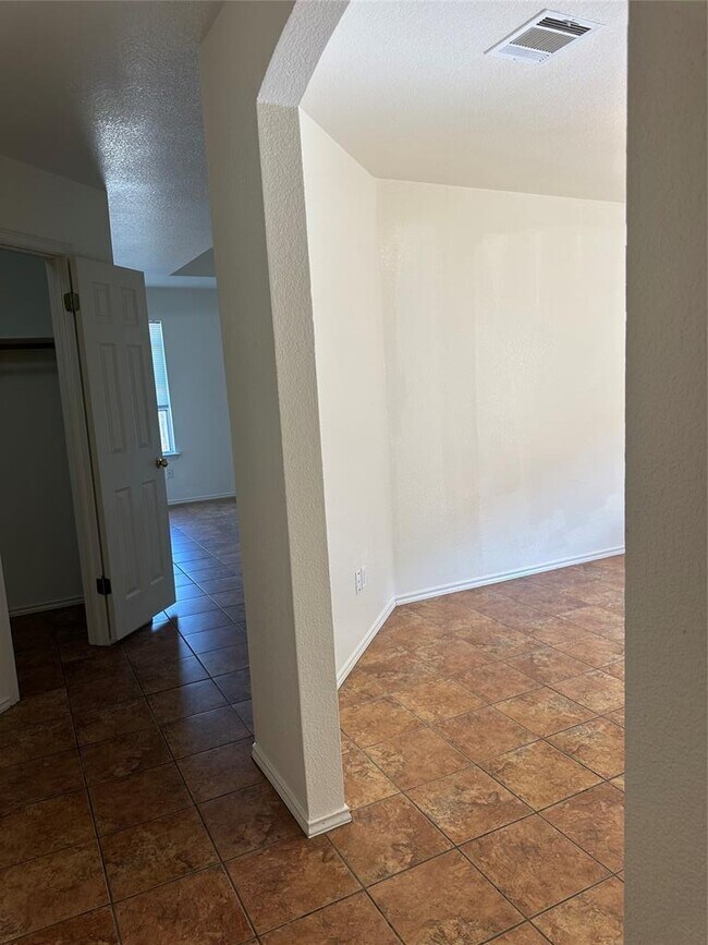 Building Photo - 116 Keegans Way