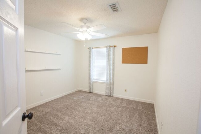 Building Photo - 8204 Tavaros Dr