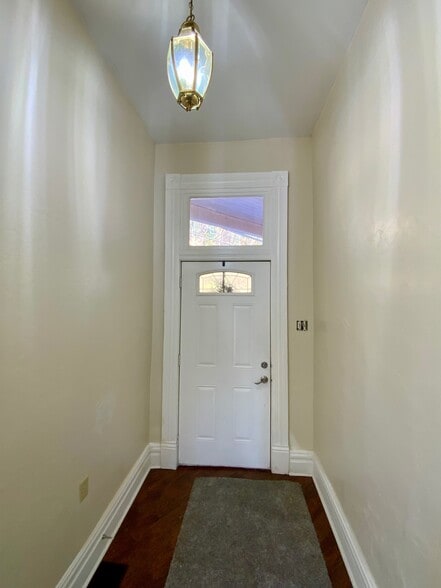 Building Photo - 87 Steuben St