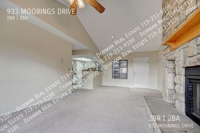 Building Photo - 933 Moorings Dr