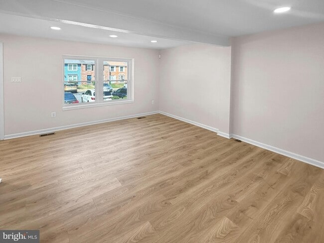 Building Photo - 340 Possum Ct