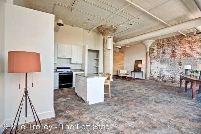 Building Photo - 1 br, 1 bath House - 434 Marietta St #405