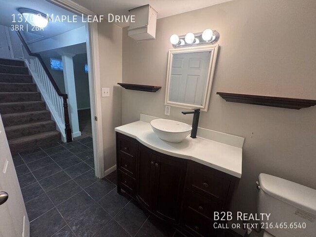 Building Photo - 13709 Maple Leaf Dr