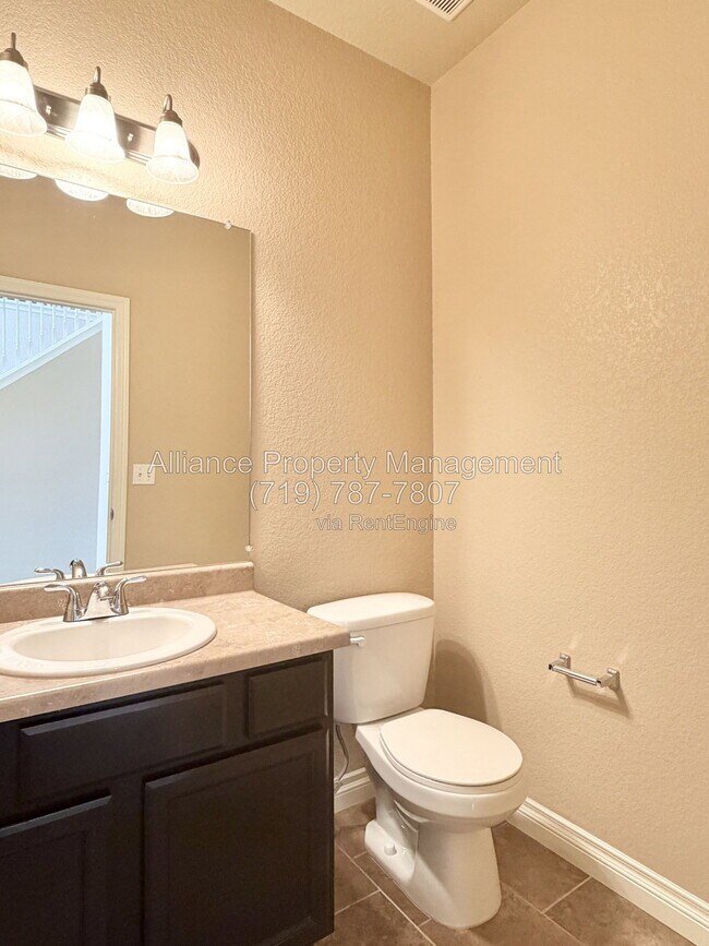 Building Photo - 7270 Araia Dr