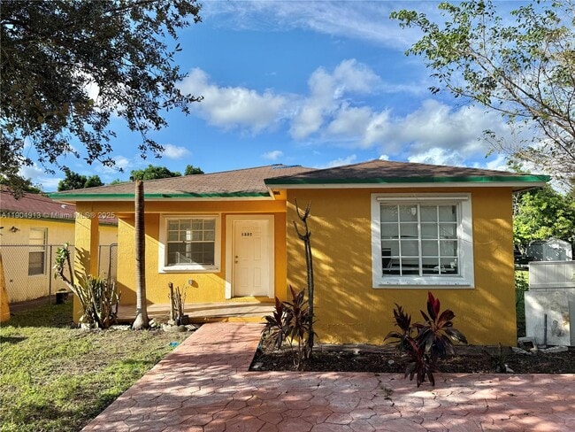 Primary Photo - 1325 NW 75th Terrace