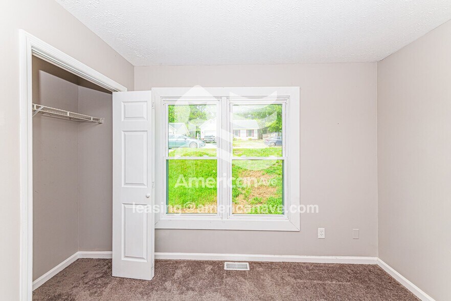 Building Photo - 6431 Applewhite Rd